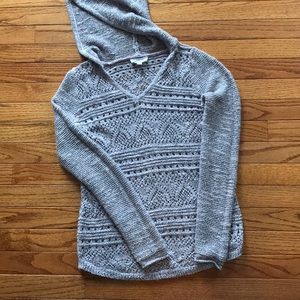 Lightweight Beautiful Sweater!